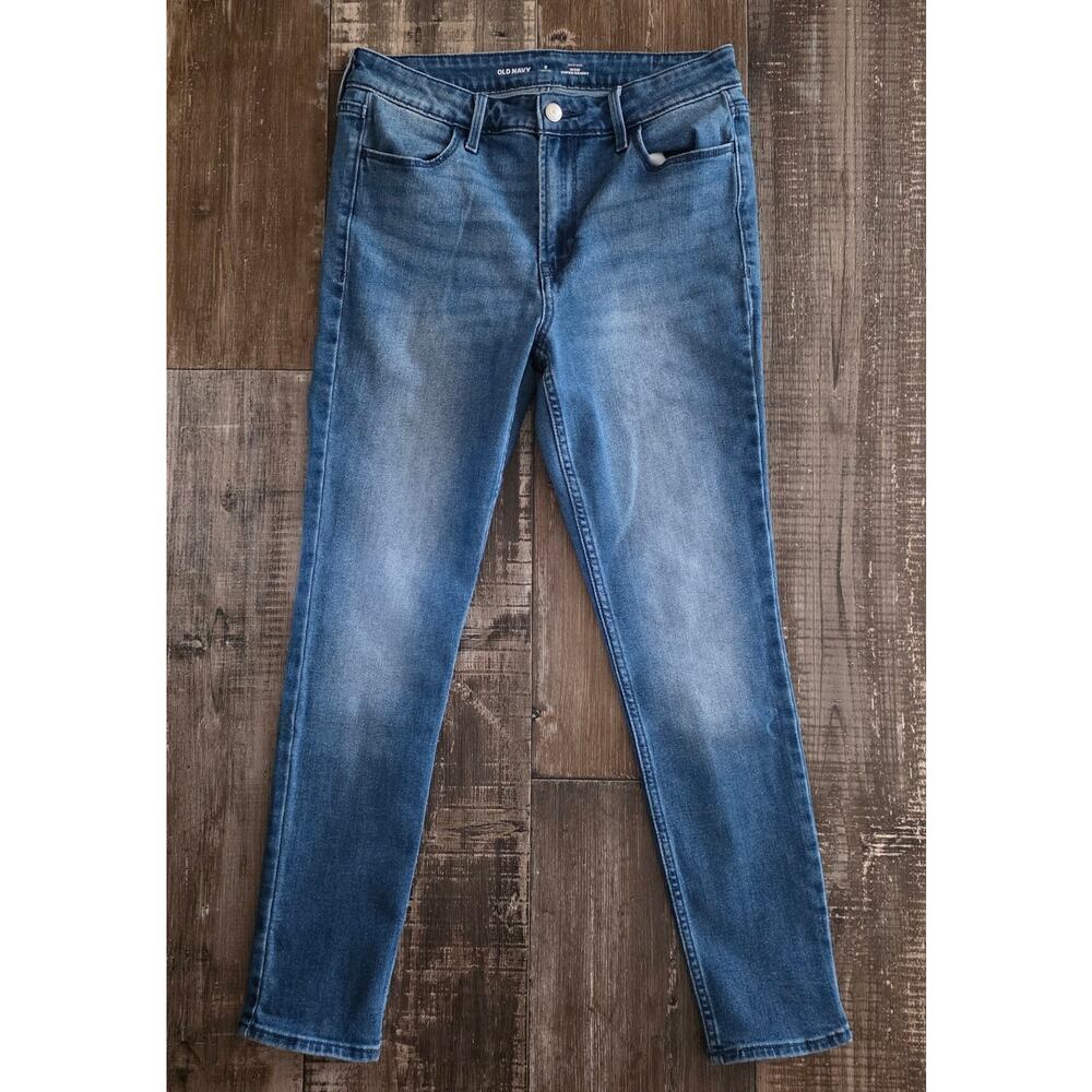 Old Navy High-rise WOW Super Skinny Medium Wash Jeans Size 8 petite
